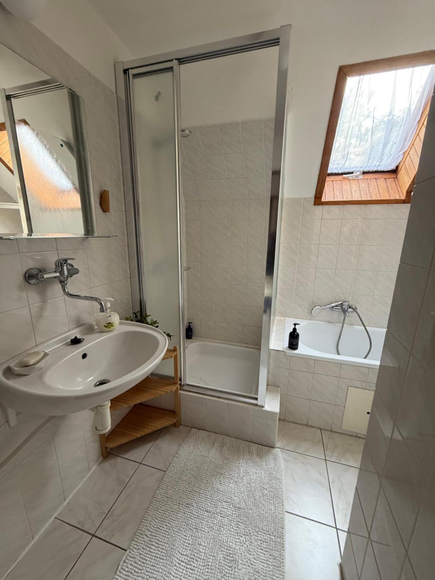 Farma Basarovi Hotel Prosecne Екстериор снимка