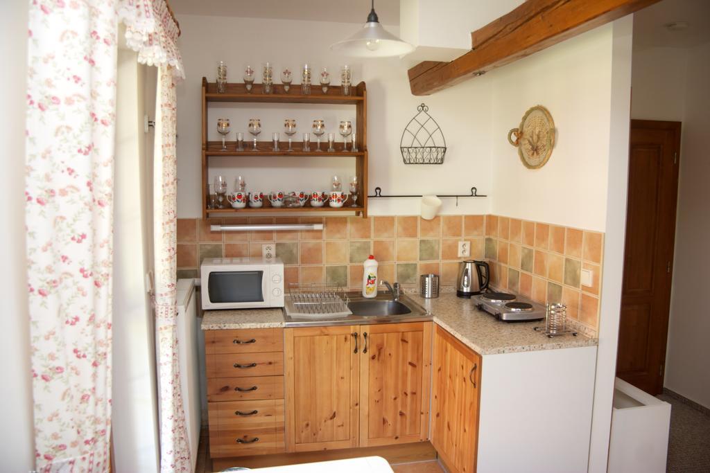 Farma Basarovi Hotel Prosecne Екстериор снимка
